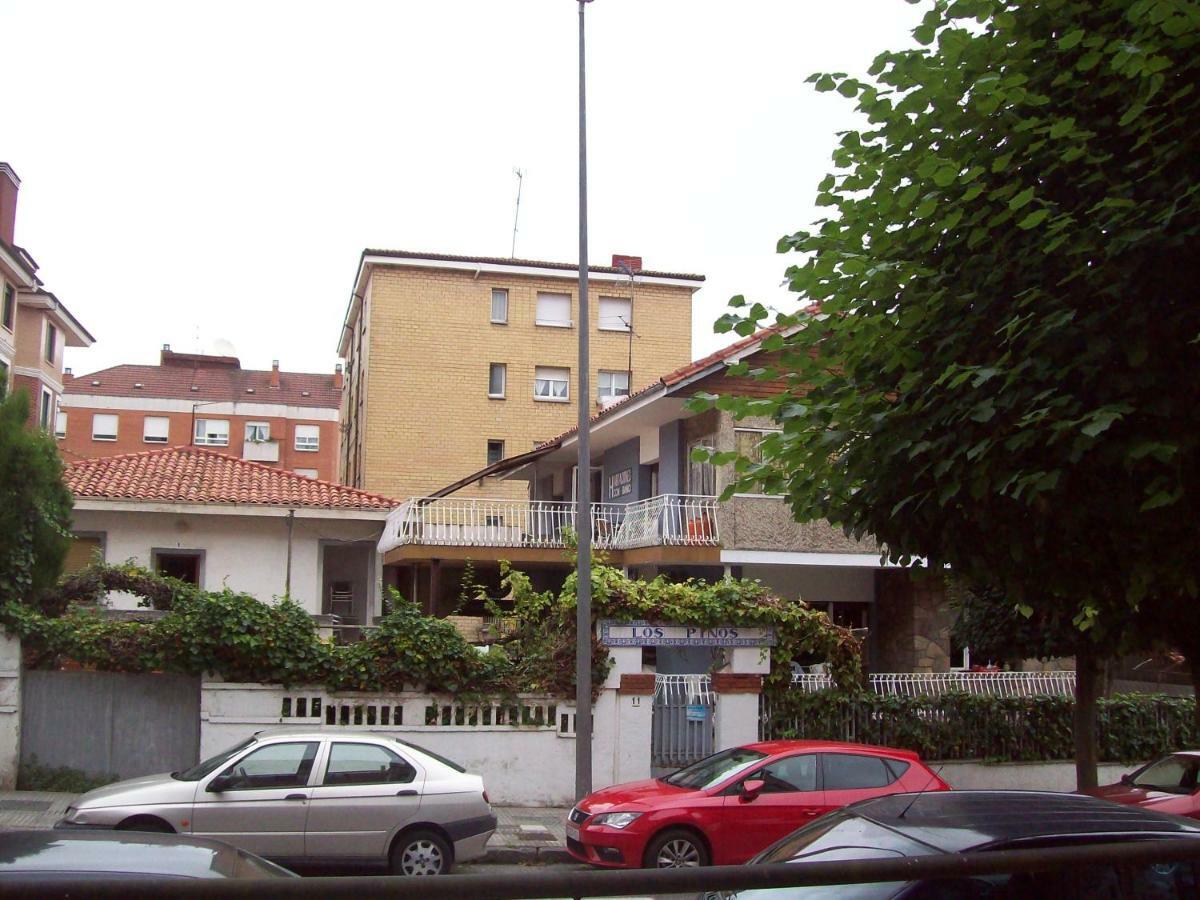 Pension Los Pinos Gijon Ngoại thất bức ảnh