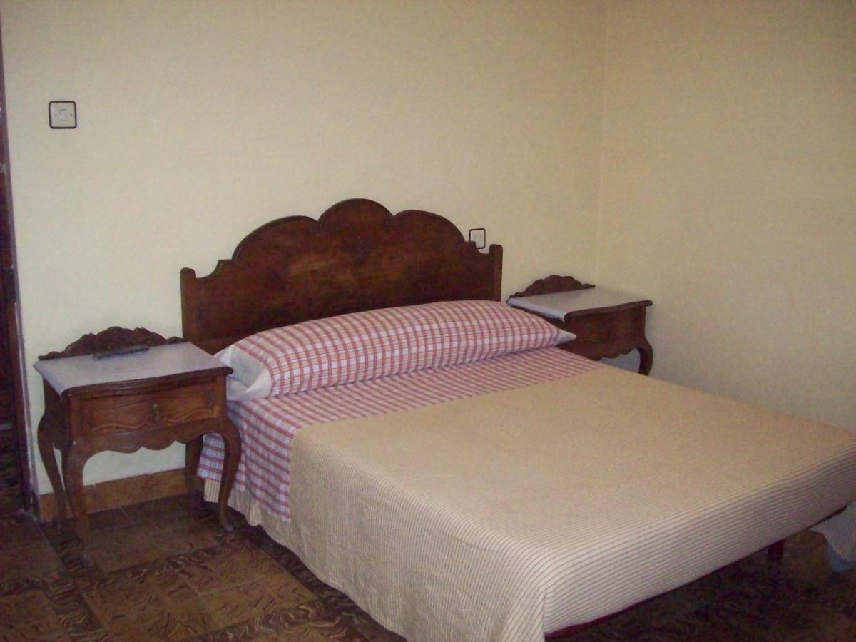 Pension Los Pinos Gijon Ngoại thất bức ảnh